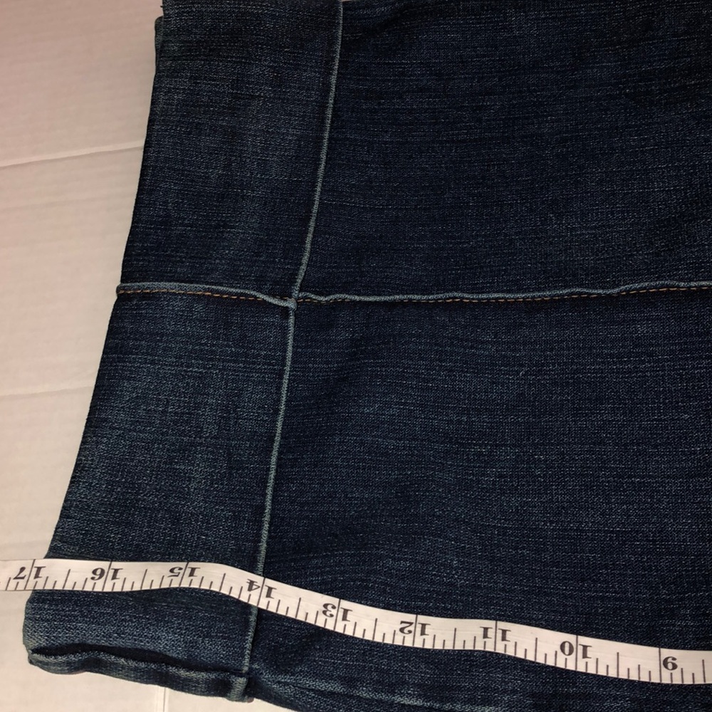 Lane Bryant Venezia Pedal pusher length - Picture 3 of 7
